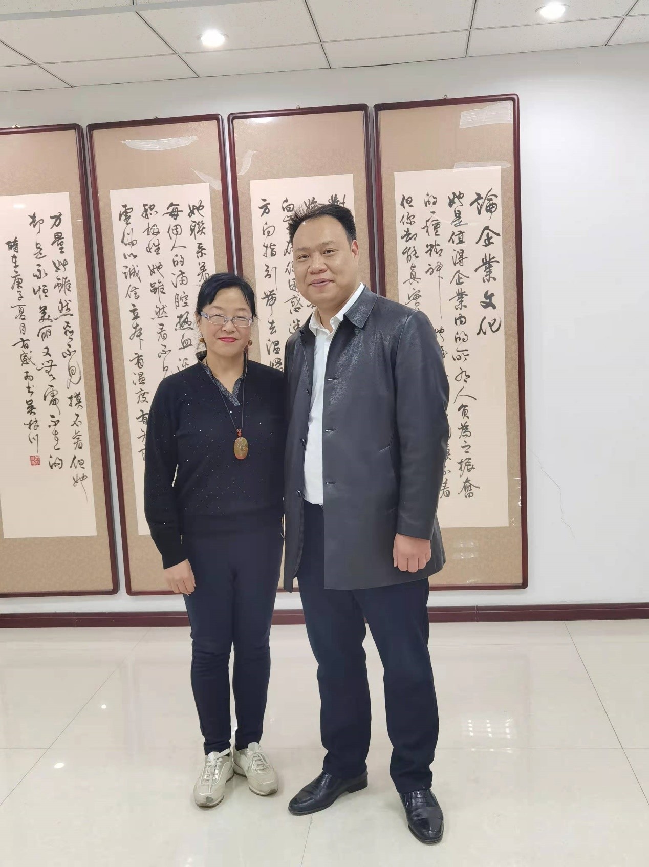 2020年11月在內(nèi)蒙東升廟礦業(yè)進(jìn)行項目考察.jpg
