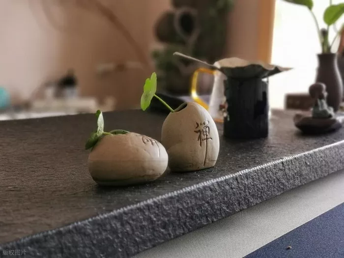 文章附图