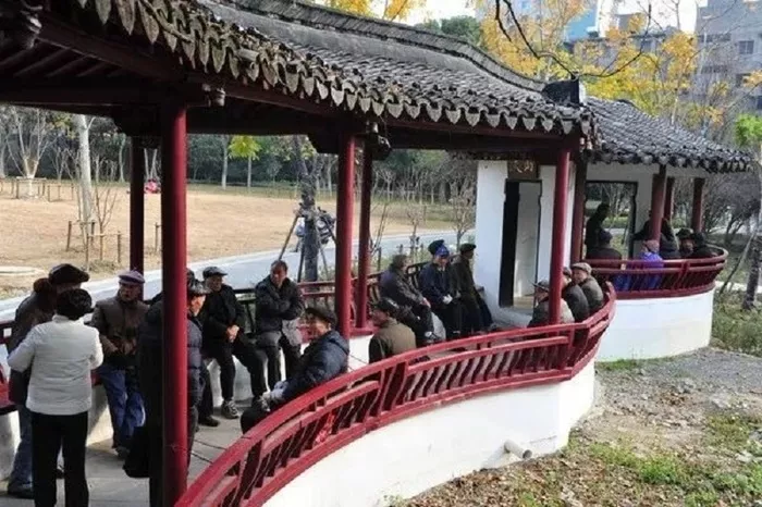 文章附图